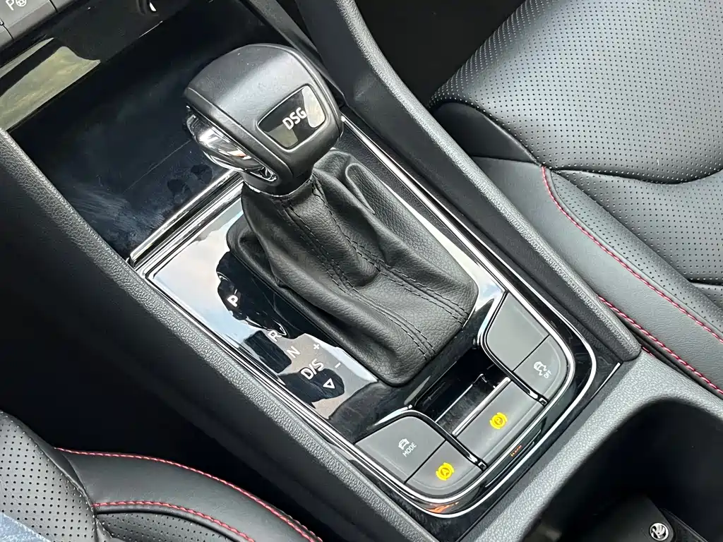Skoda Kodiaq GT 2023 — фото 17