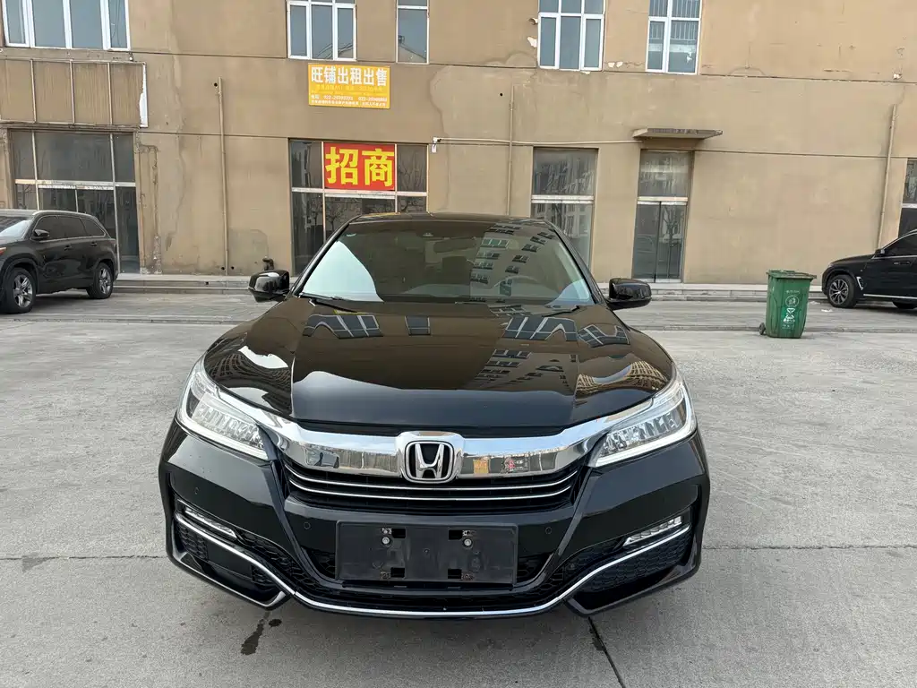 Honda Accord 2016 — фото 2