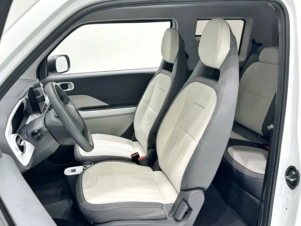 Geely Galaxy Panda 2025 — фото 9