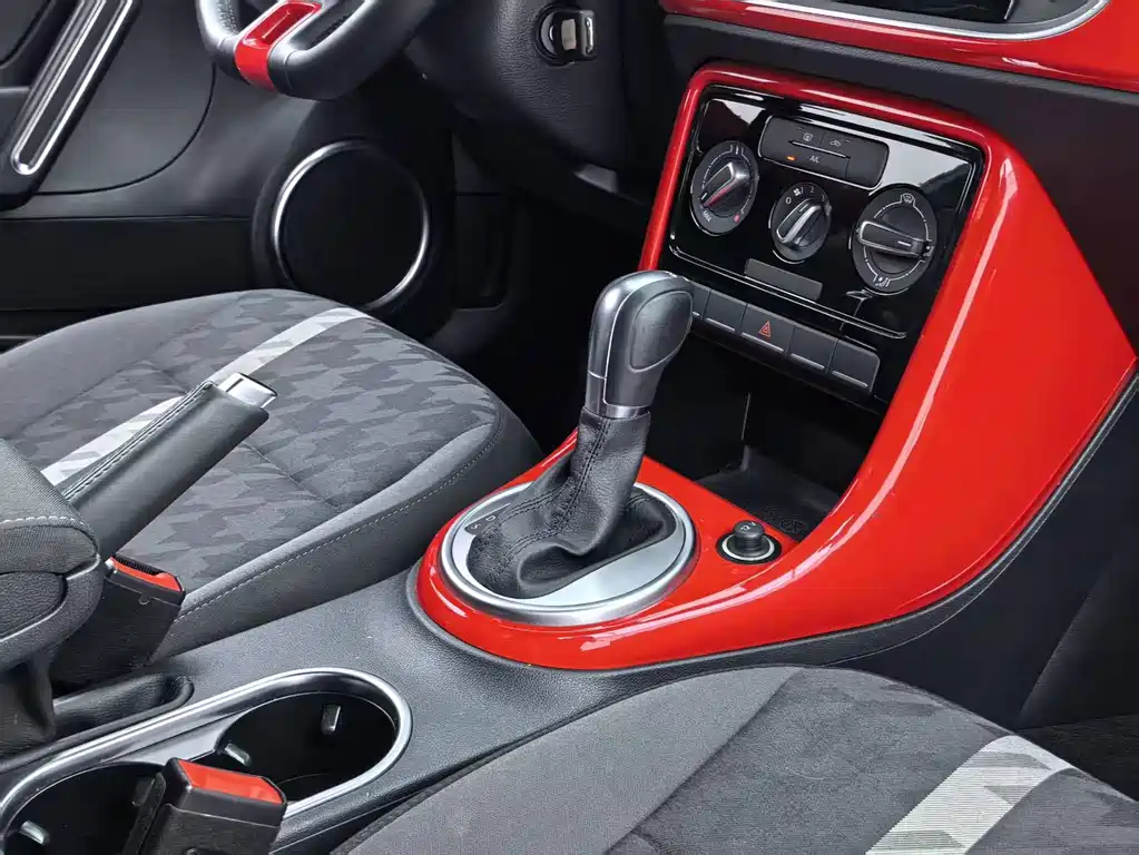 Volkswagen Beetle 2018