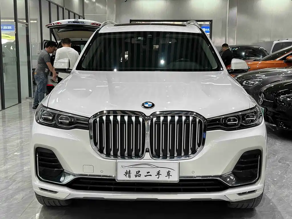 BMW X7 2019 — фото 2