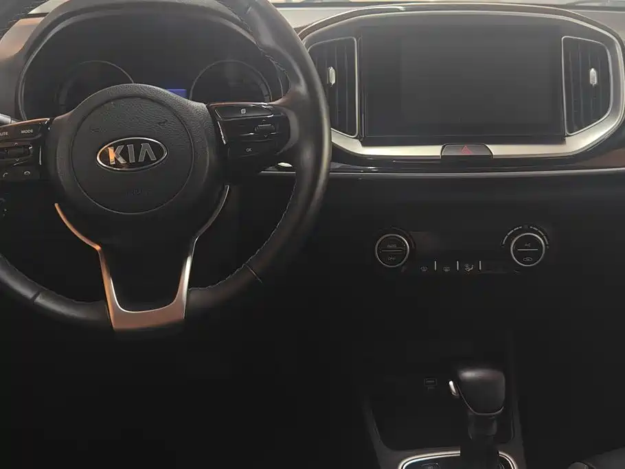 Kia KX1 2019 — фото 12