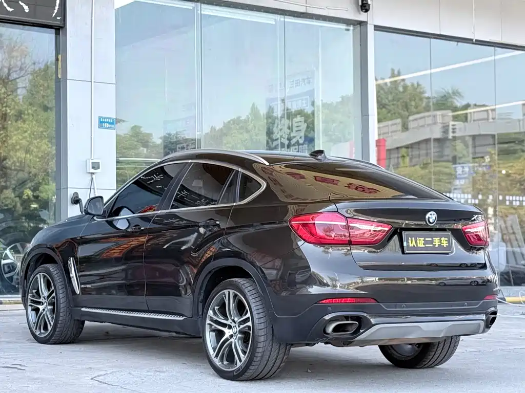 BMW X6 2015 — фото 16