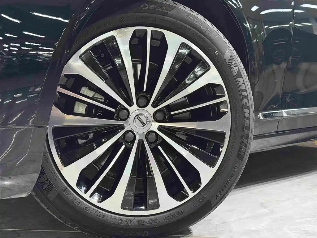 Volvo S90 2023 — фото 19