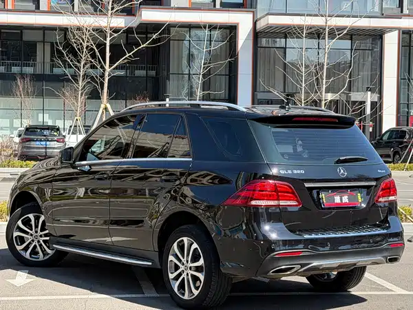Mercedes-Benz GLE 2017