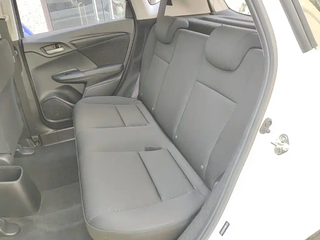 Honda Fit 2017 — фото 13