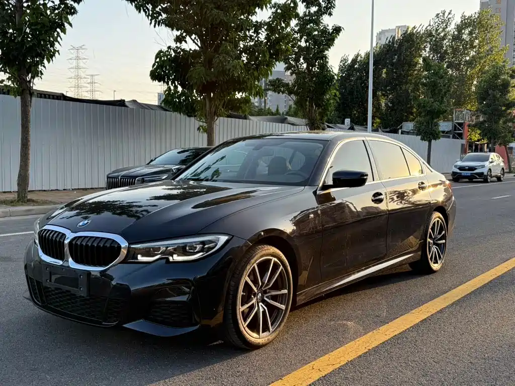 BMW 3 Series 2022