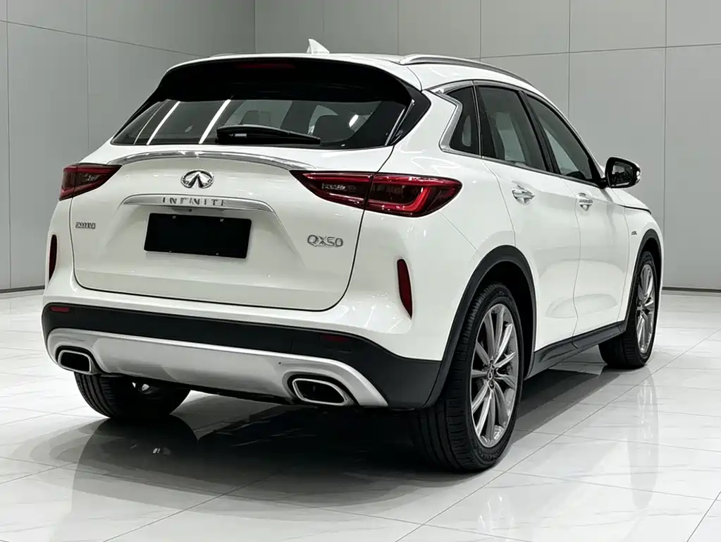Infiniti QX50 2020