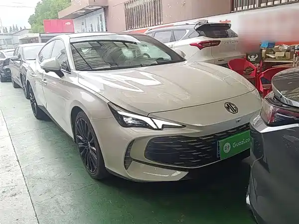 MG MG7 2023