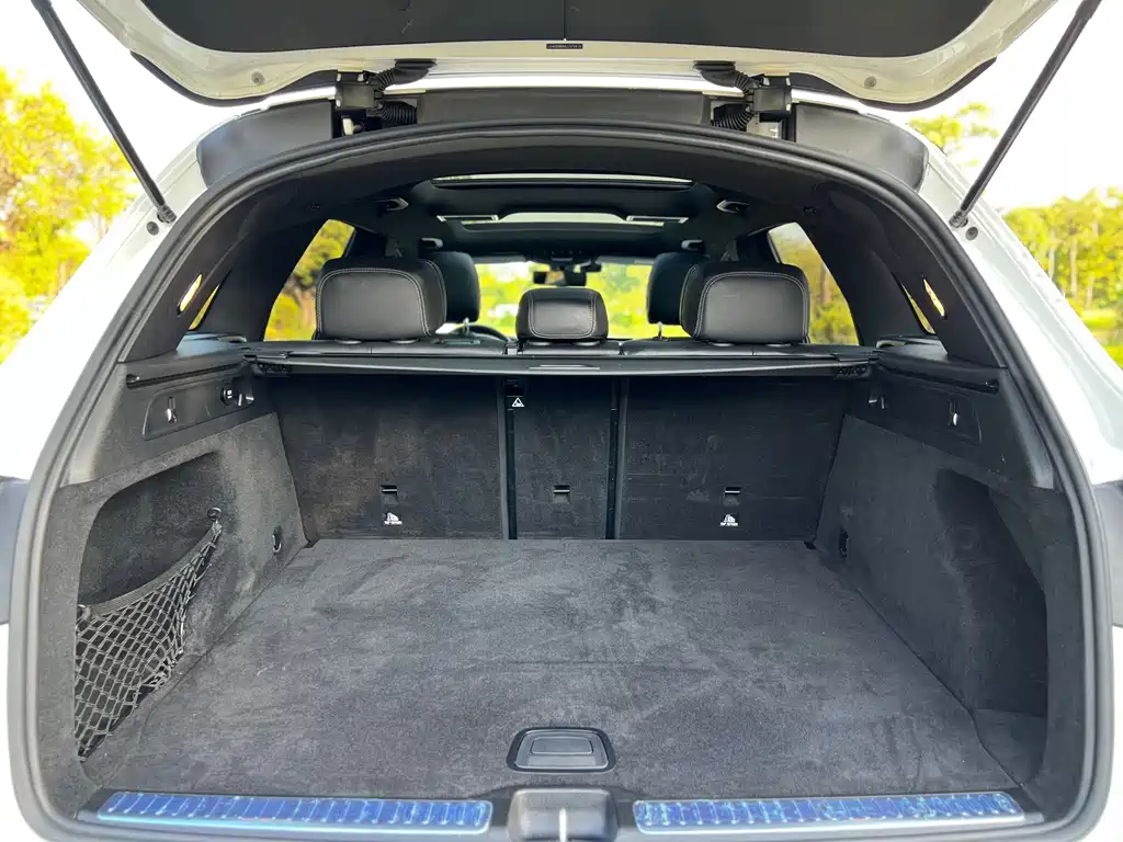 Mercedes-Benz GLC 2020 — фото 17