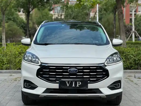 Ford Edge 2022