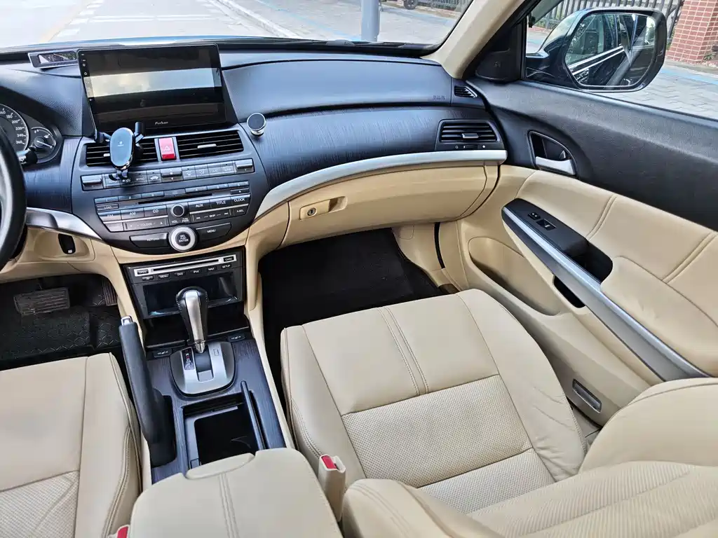 Honda Crosstour 2014 — фото 11