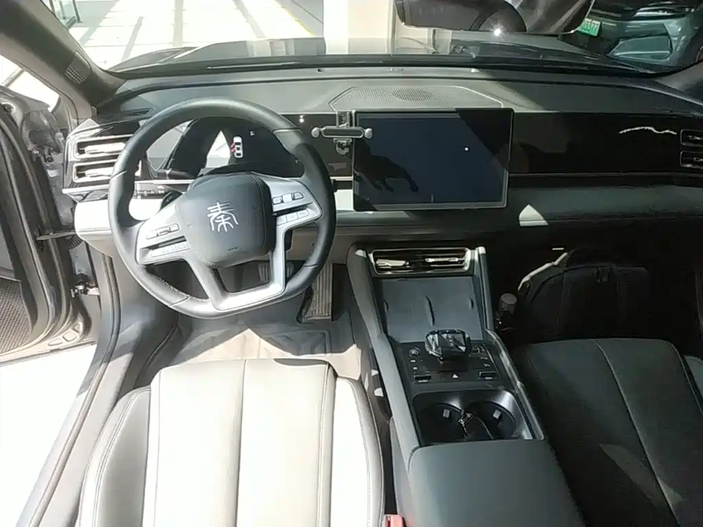 BYD Qin L 2025 — фото 10