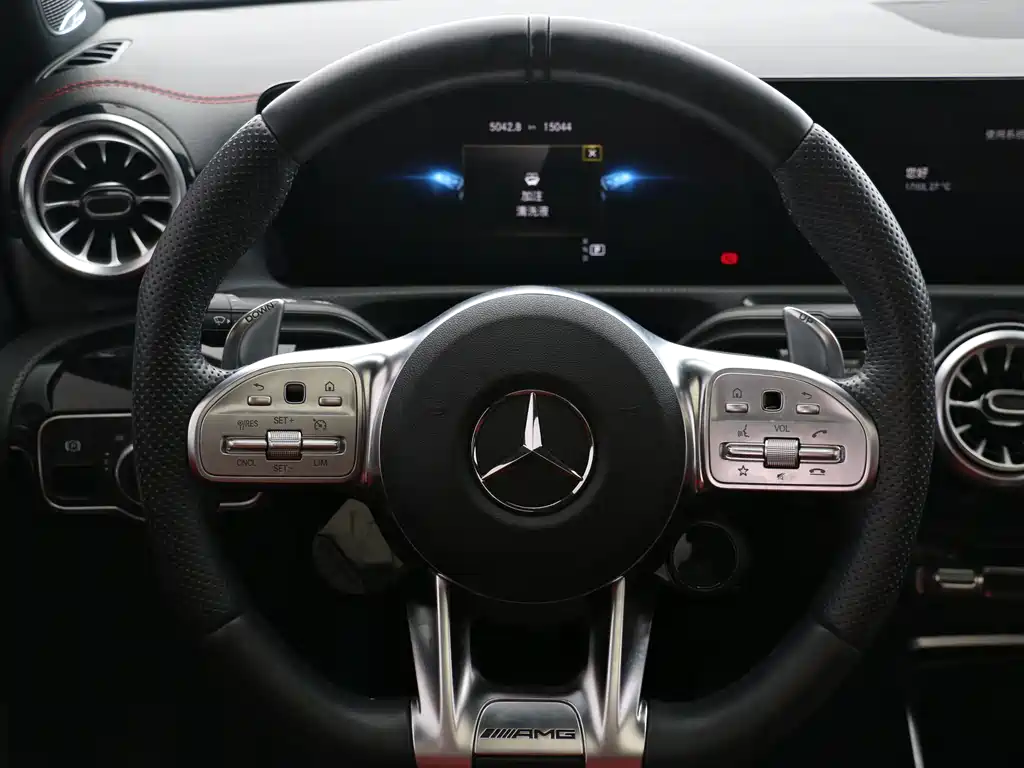 Mercedes-Benz A-Class AMG 2023 — фото 5