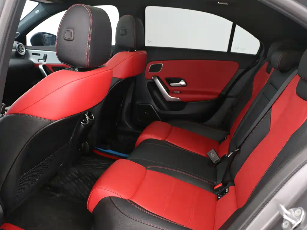 Mercedes-Benz A-Class AMG 2023 — фото 10