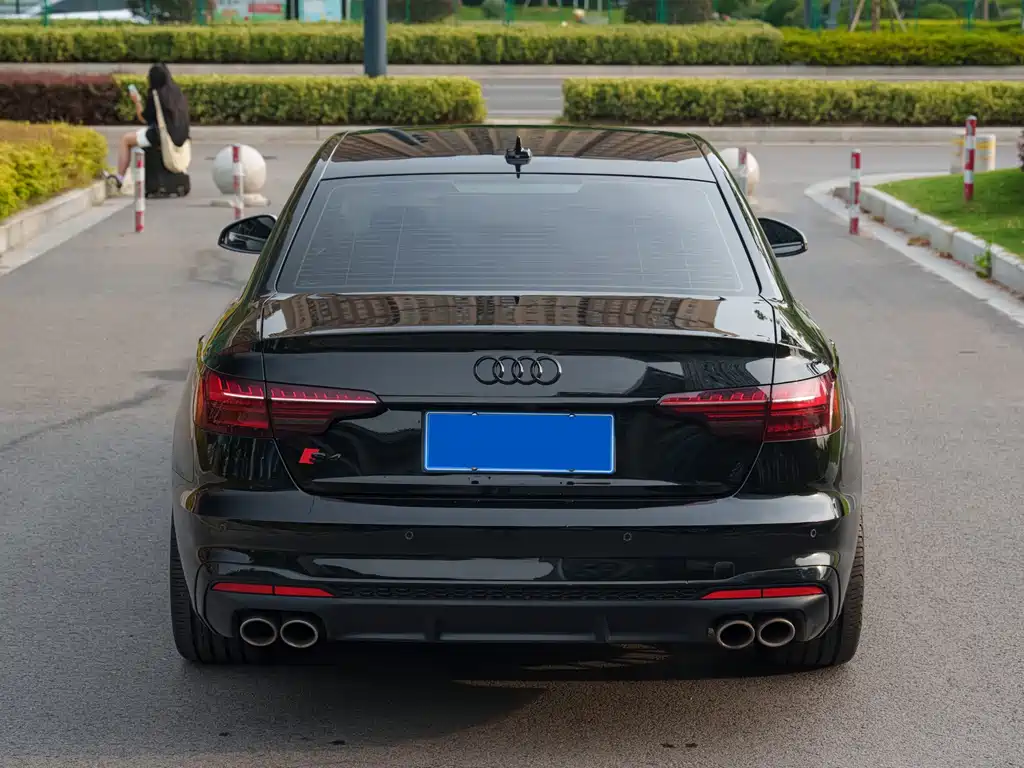 Audi S4 2021