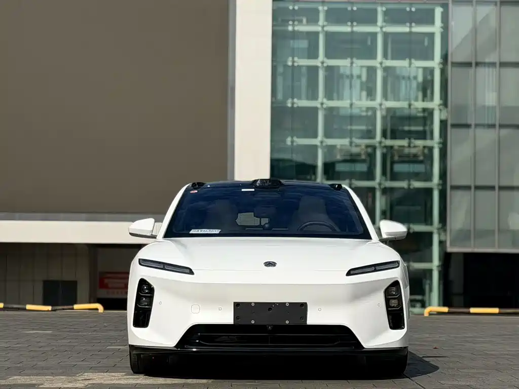 NIO ET5T 2025