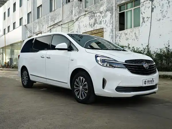 Buick GL8 2022