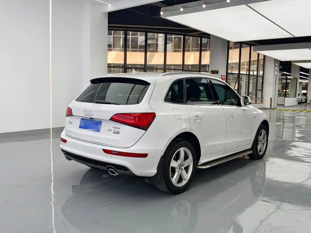 Audi Q5 2018 — фото 13