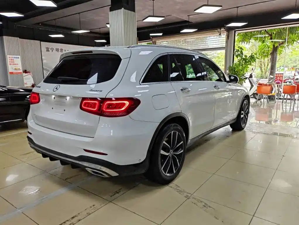 Mercedes-Benz GLC 2020 — фото 9