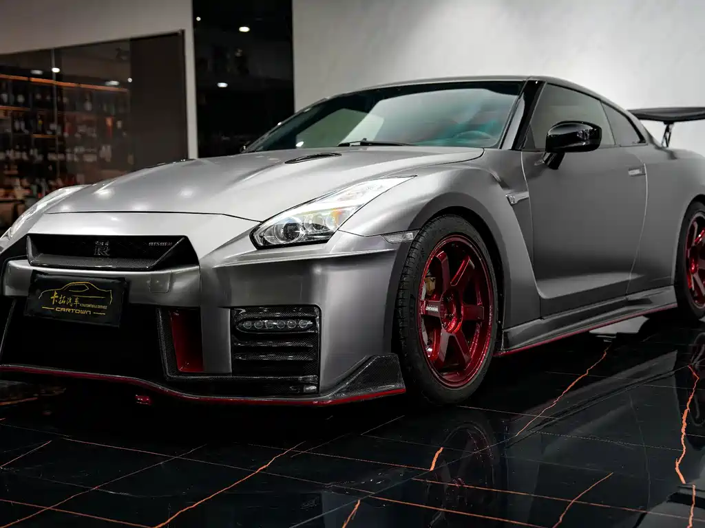 Nissan GT-R 2014 — фото 2