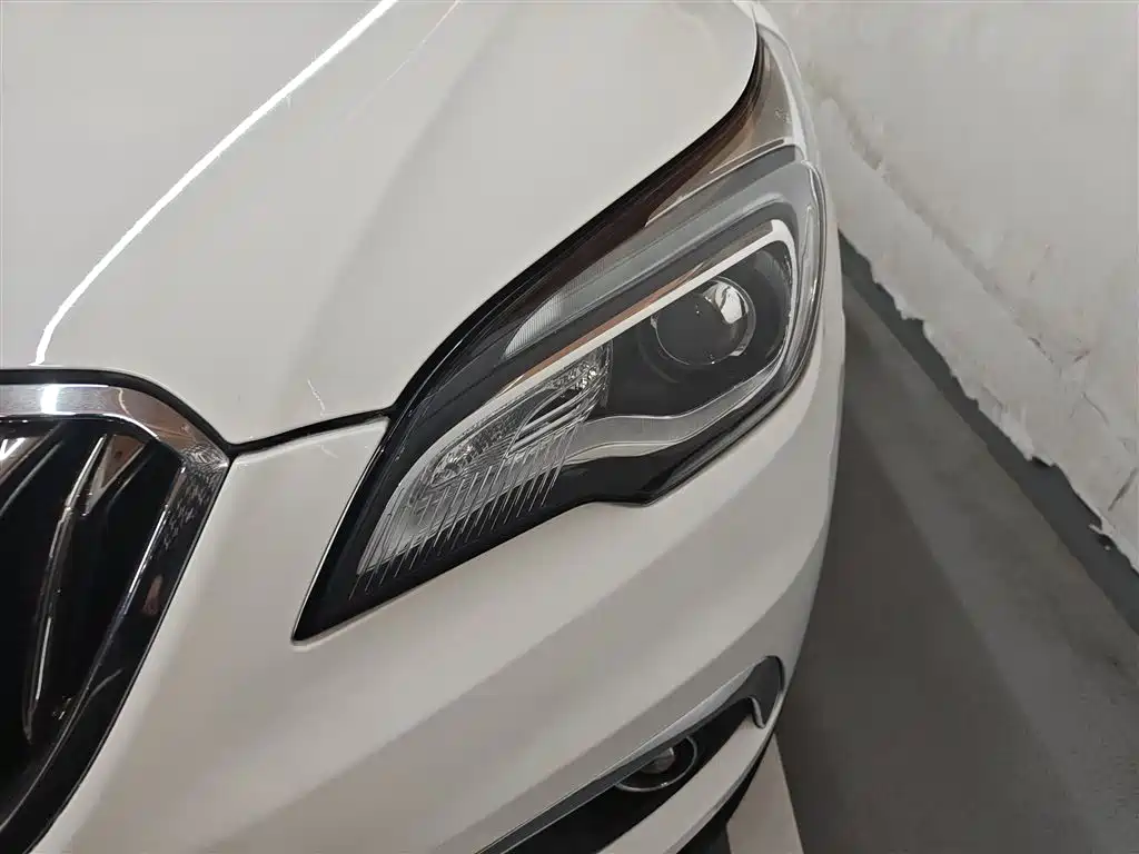 Buick Envision Plus 2016 — фото 15