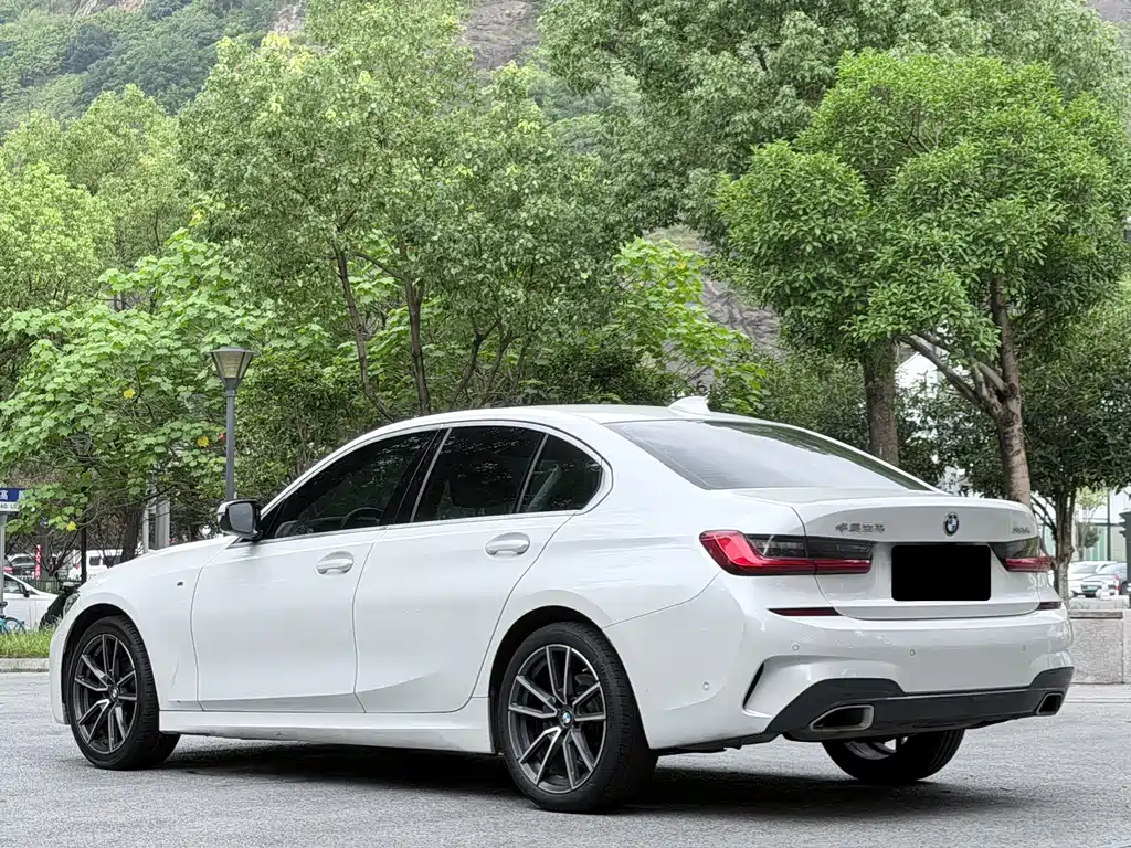 BMW 3 Series 2020 — фото 17