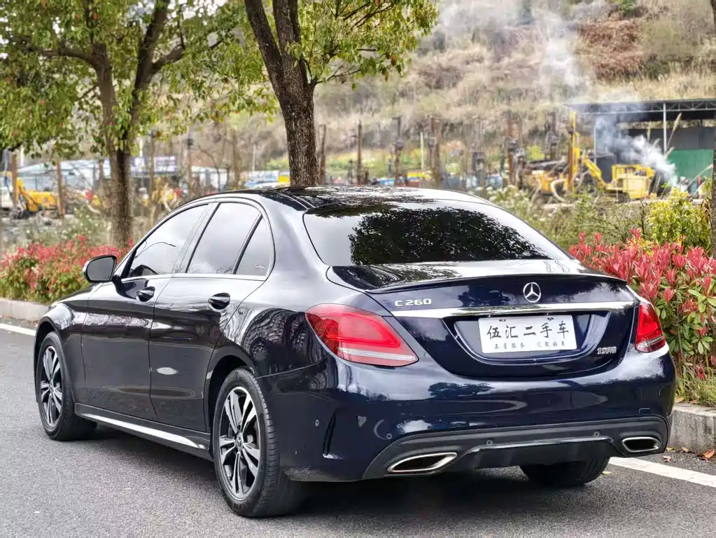 Mercedes-Benz C-Class 2019 — фото 11