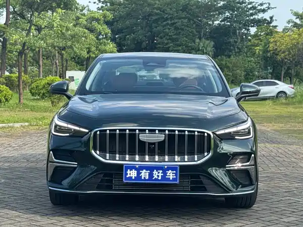 Geely Emgrand 2026
