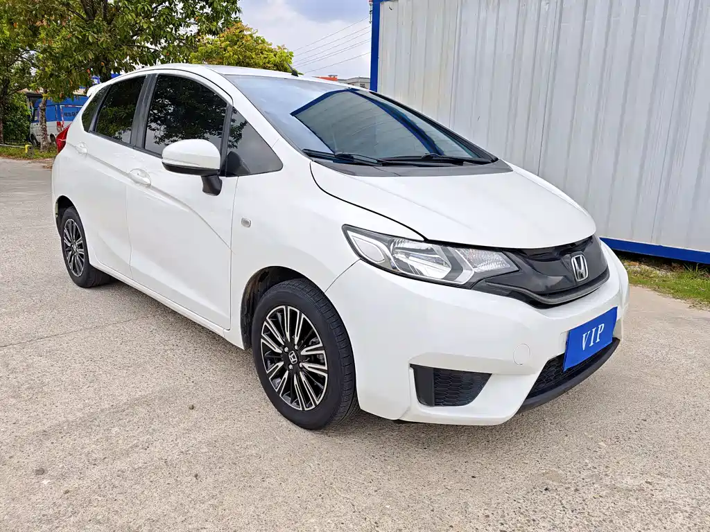 Honda Fit 2016 — фото 3