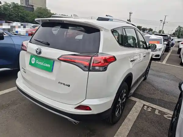 Toyota RAV4 2016