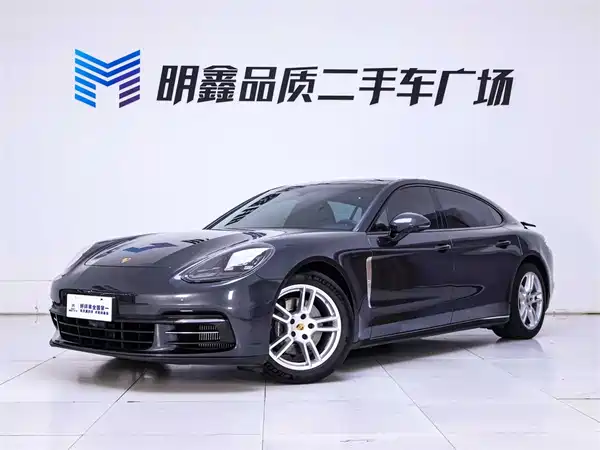 Porsche Panamera 2019