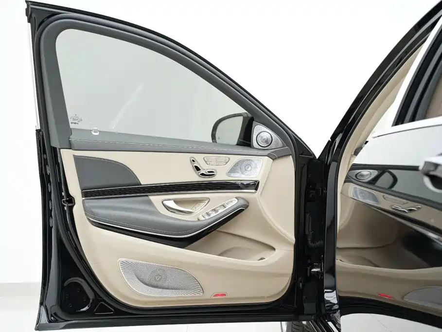 Mercedes-Benz Maybach S-Class 2019 — фото 13