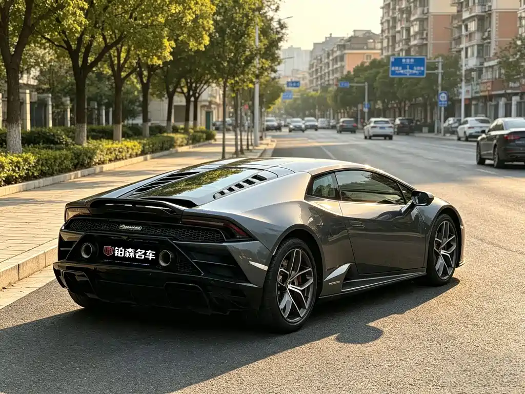 Lamborghini Huracan 2020 — фото 2