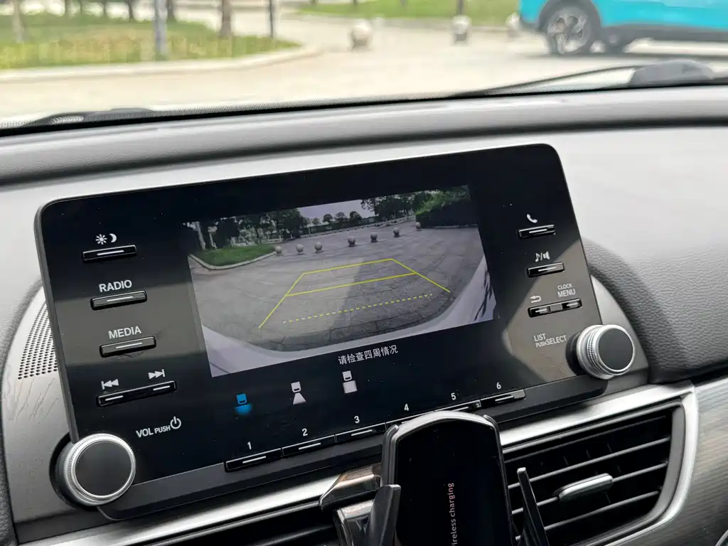 Honda Accord 2021 — фото 19