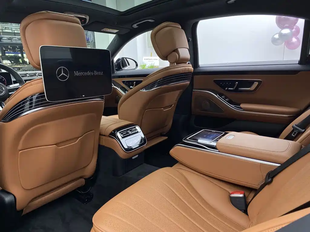 Mercedes-Benz S-Class 2023 — фото 7