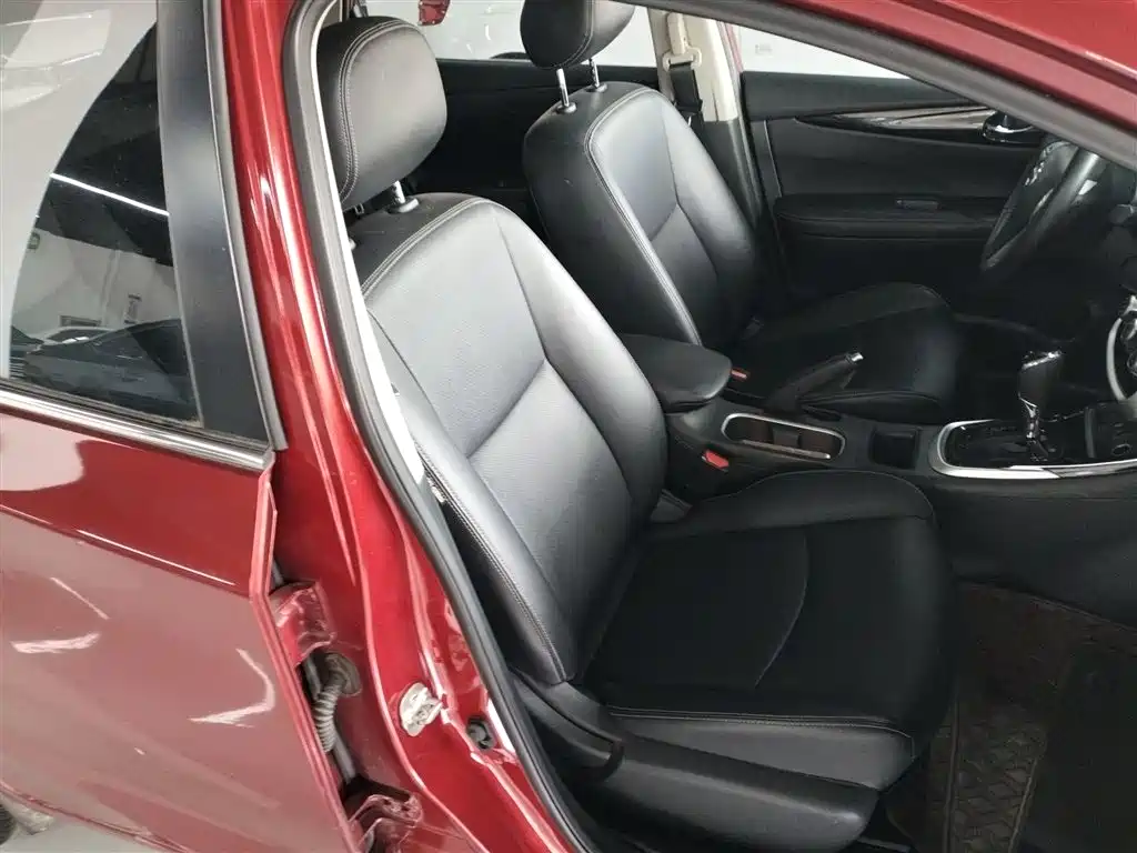 Nissan Tiida 2021 — фото 25