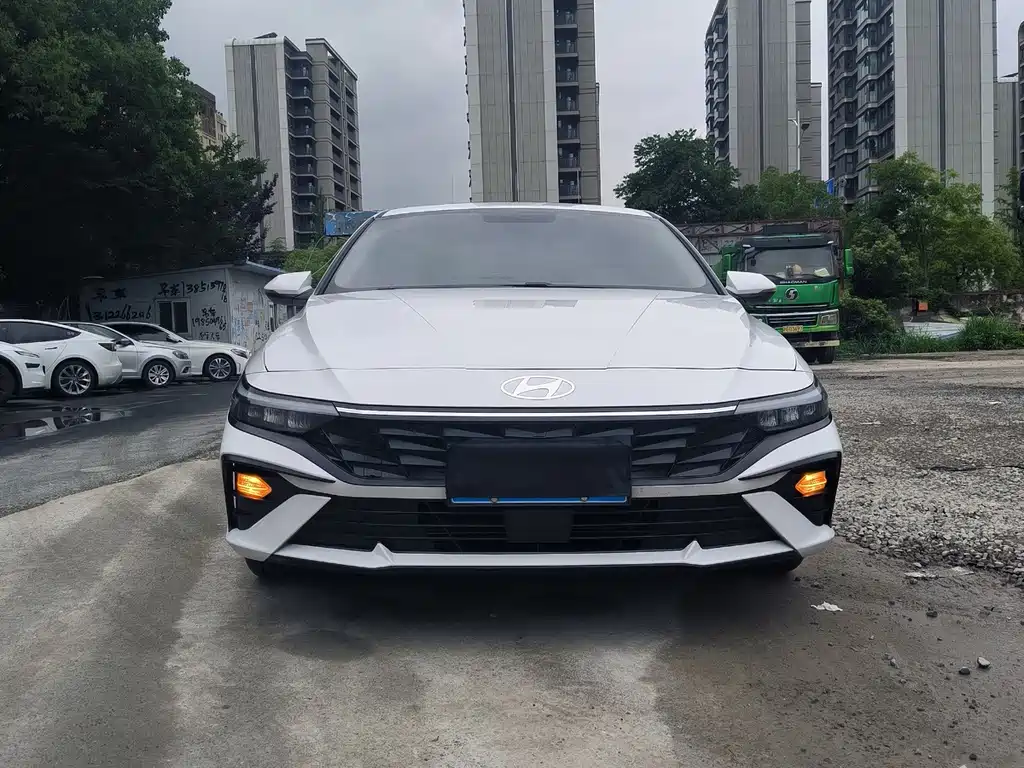 Hyundai Elantra 2026