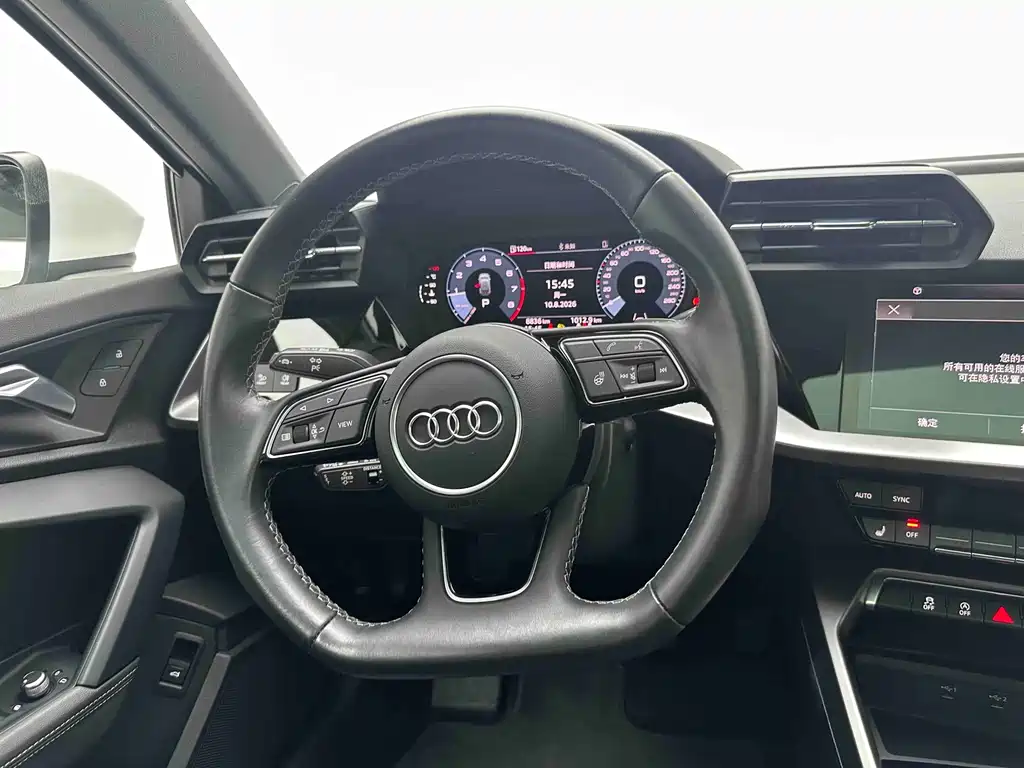 Audi A3 2023 — фото 10