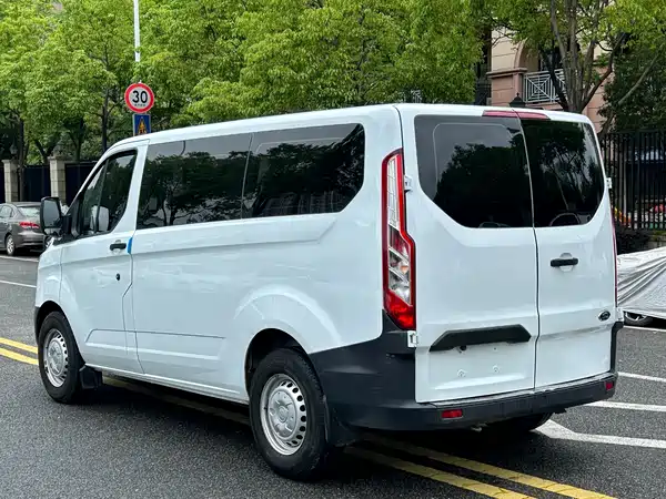 Ford Transit 2019