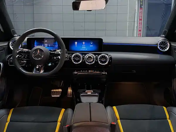Mercedes-Benz A-Class AMG 2025