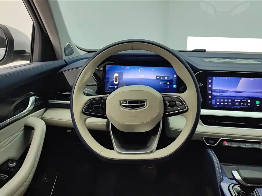 Geely Xingyue L 2023 — фото 15