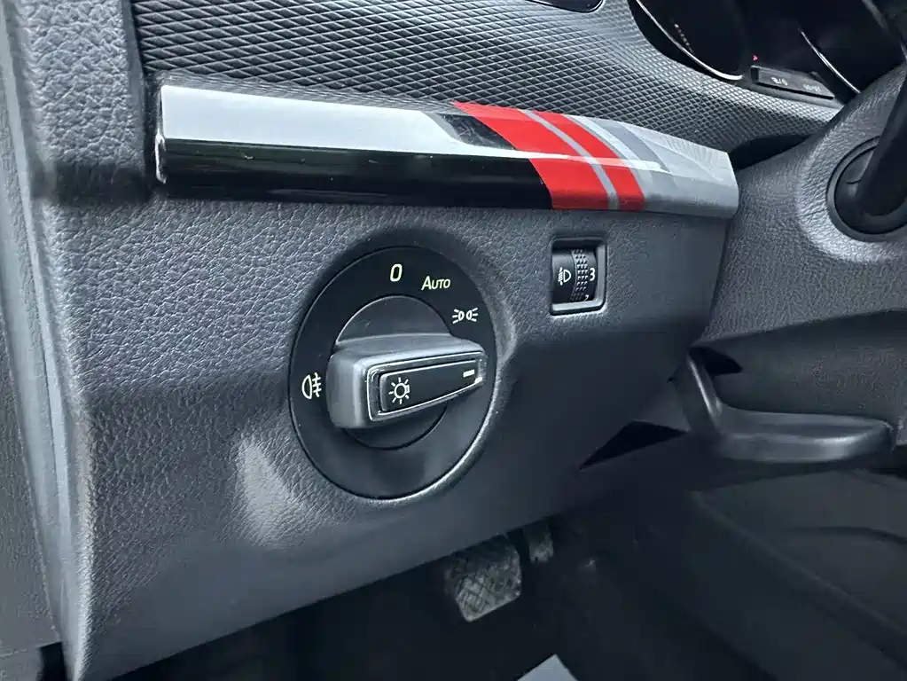 Skoda Kamiq 2021 — фото 15