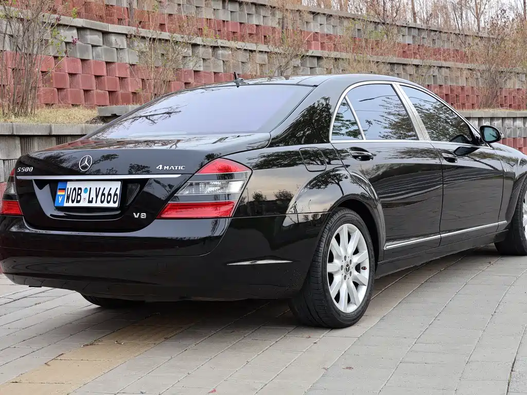 Mercedes-Benz S-Class 2009 — фото 17