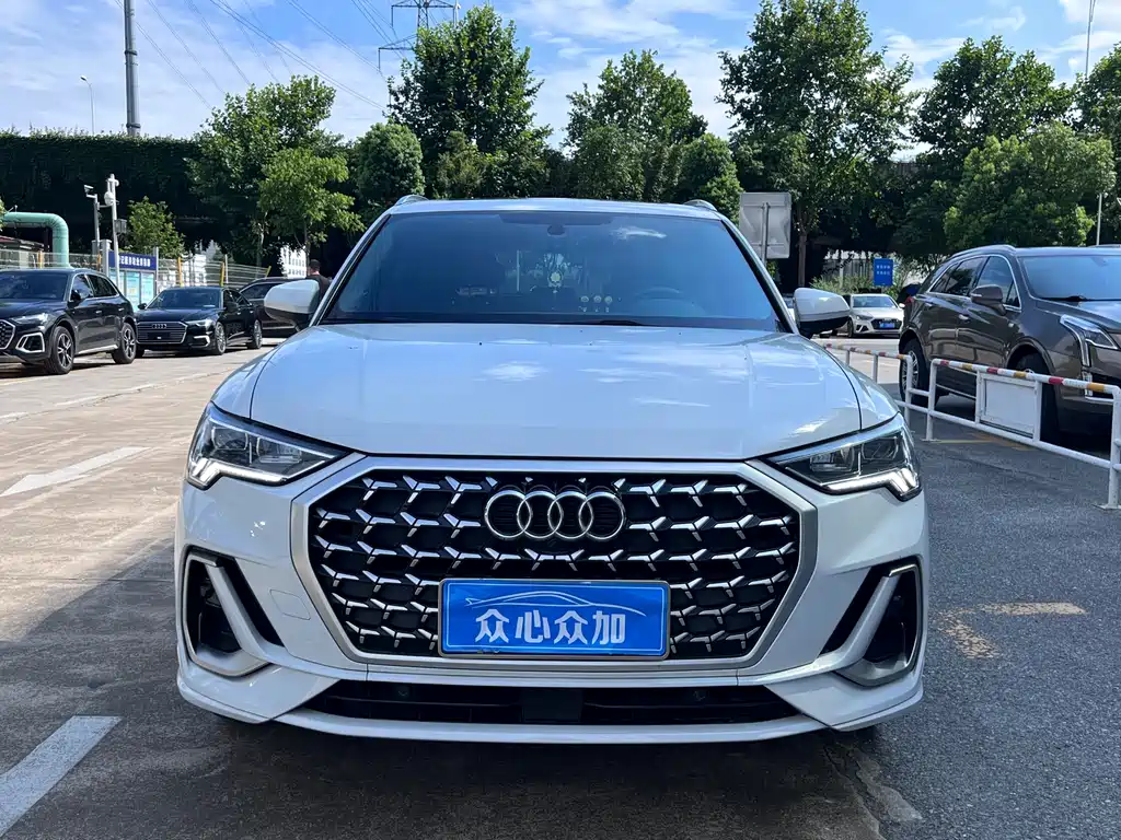 Audi Q3 2024
