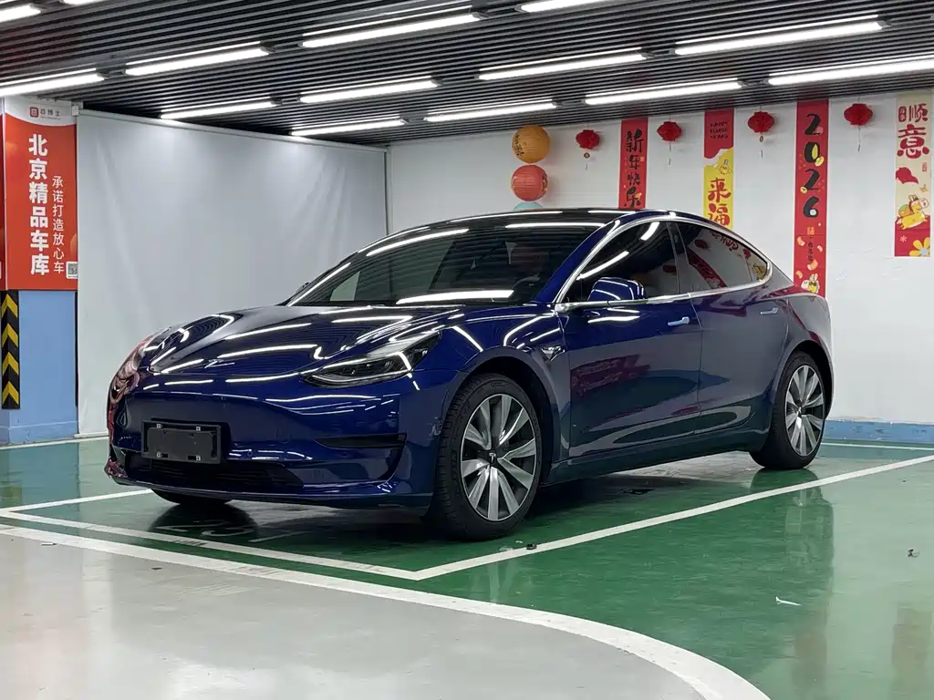 Tesla Model 3 2020 — фото 1