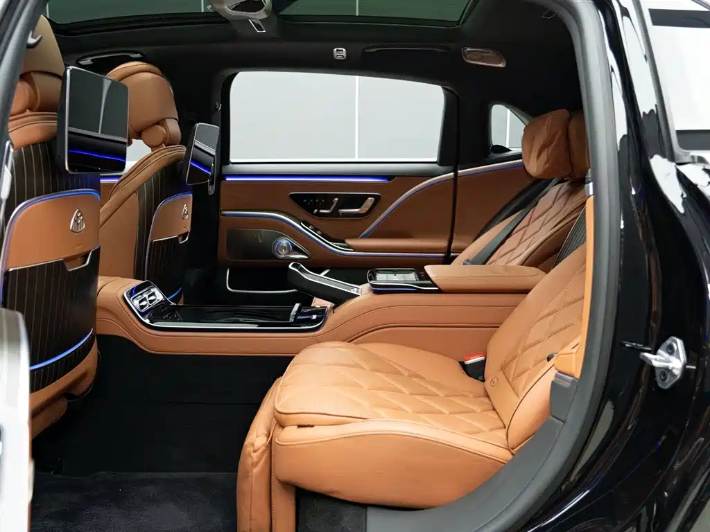 Mercedes-Benz S-Class 2023 — фото 12