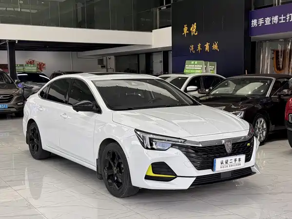 Roewe i6 MAX 2020