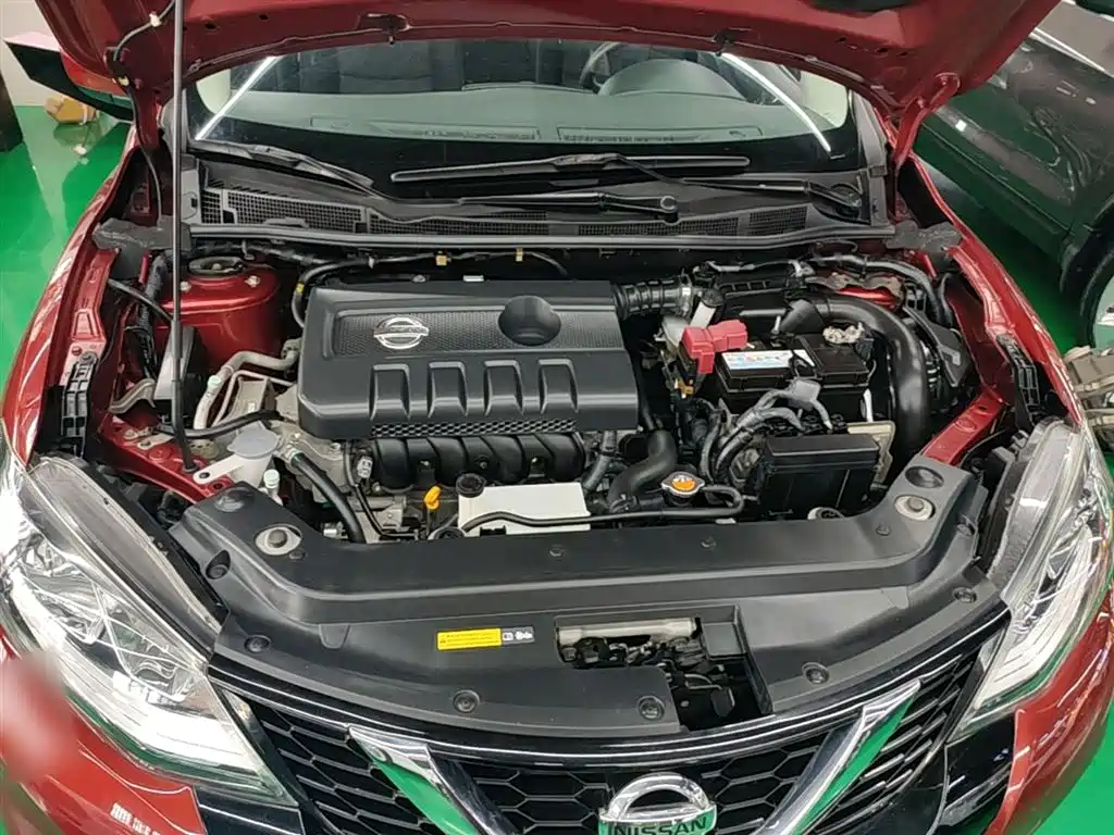 Nissan Tiida 2016 — фото 20
