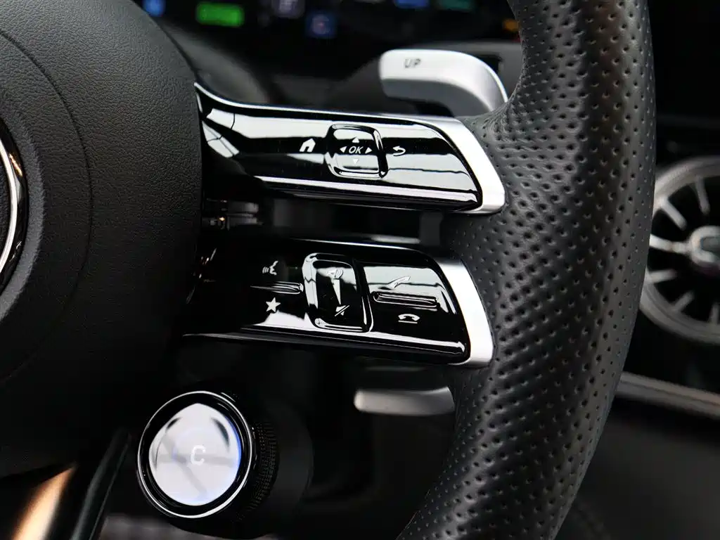 Mercedes-Benz AMG GT 2023 — фото 19
